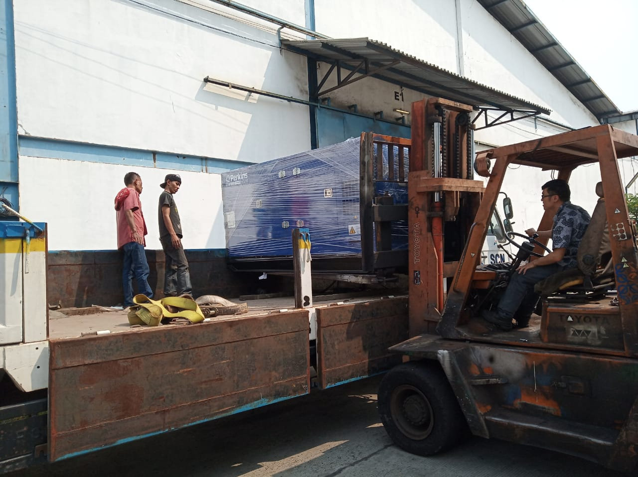 Pemasangan / Pemindahan Genset
